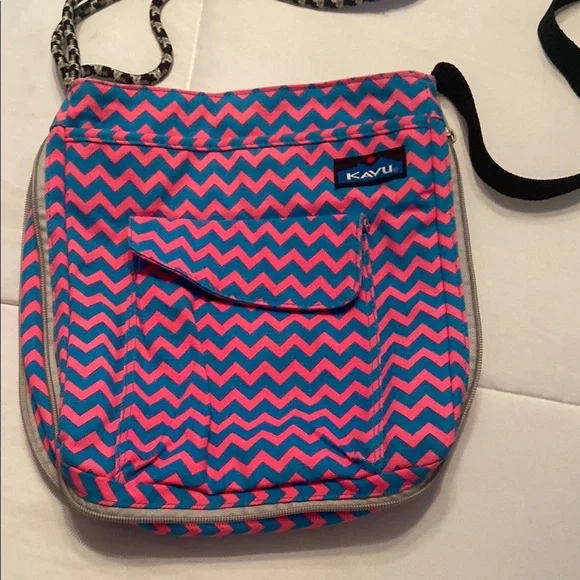 Kavu | Bags | Kavu Pink And Blue Crossbody Bag With Zigzag 